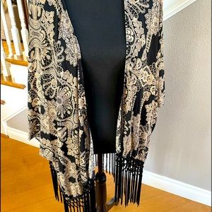 SAGE NWOT Kimono Black & Beige with Fringe chic boho size SM/MD